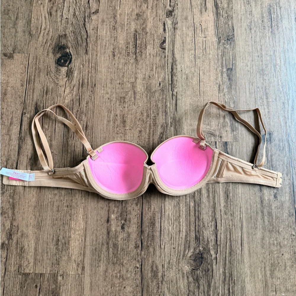 Victoria’s Secret Multi Way Push-up Bra 32B - Picture 2 of 3